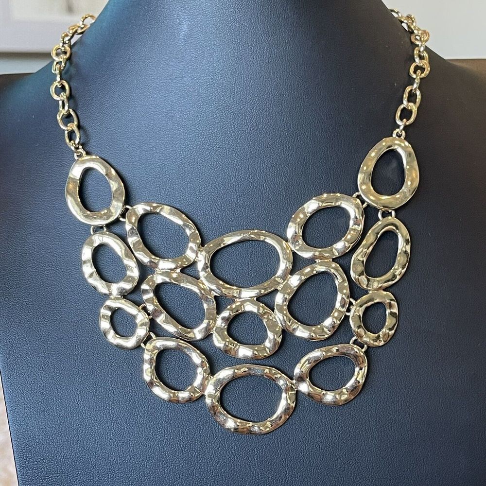 Dillard’s NWT Gold Tone Large Circle Bib Chunky Statement Necklace Women’s